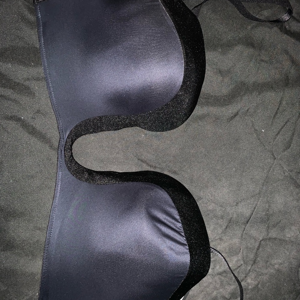 Plunge bra